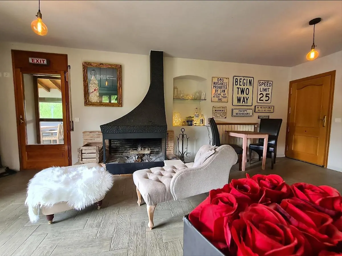 Country house Harveys Homestay - Adults Only Mieres